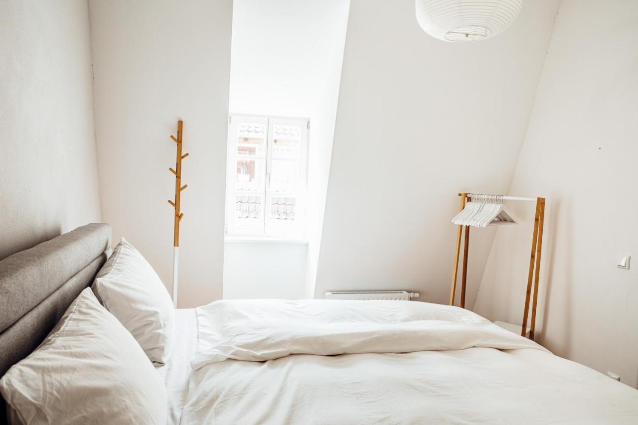 Jama - Grosses Design Apartment, Innenstadt, Wlan, Familie&Gruppen Coburg Esterno foto