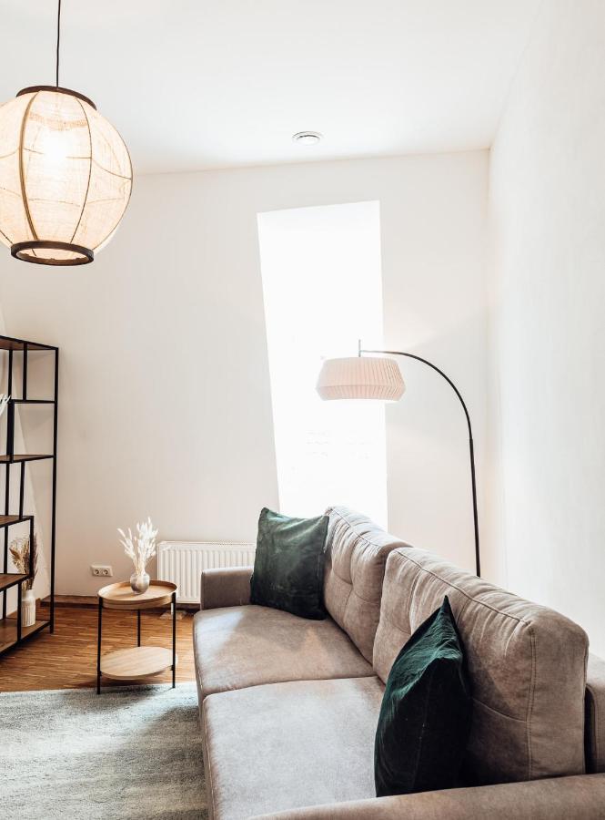Jama - Grosses Design Apartment, Innenstadt, Wlan, Familie&Gruppen Coburg Esterno foto
